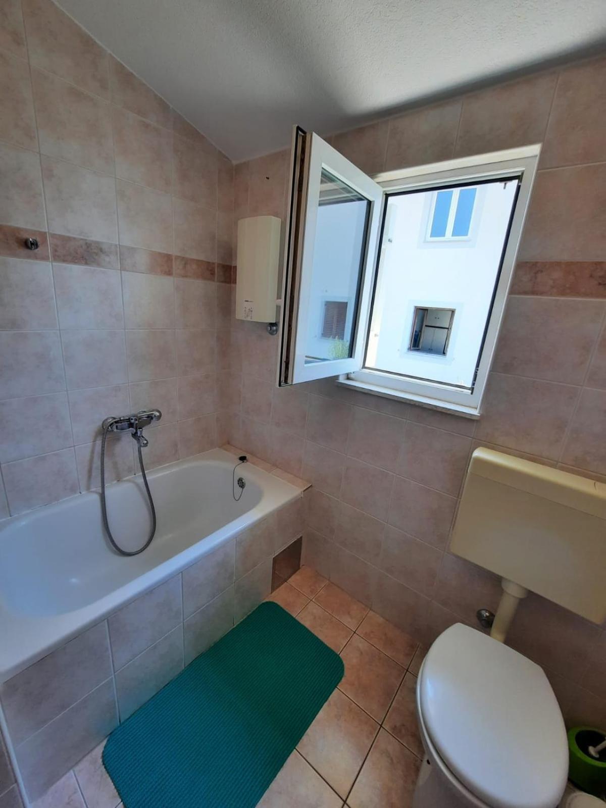 Apartments By The Sea Razanj, Rogoznica - 4185 Bilik gambar